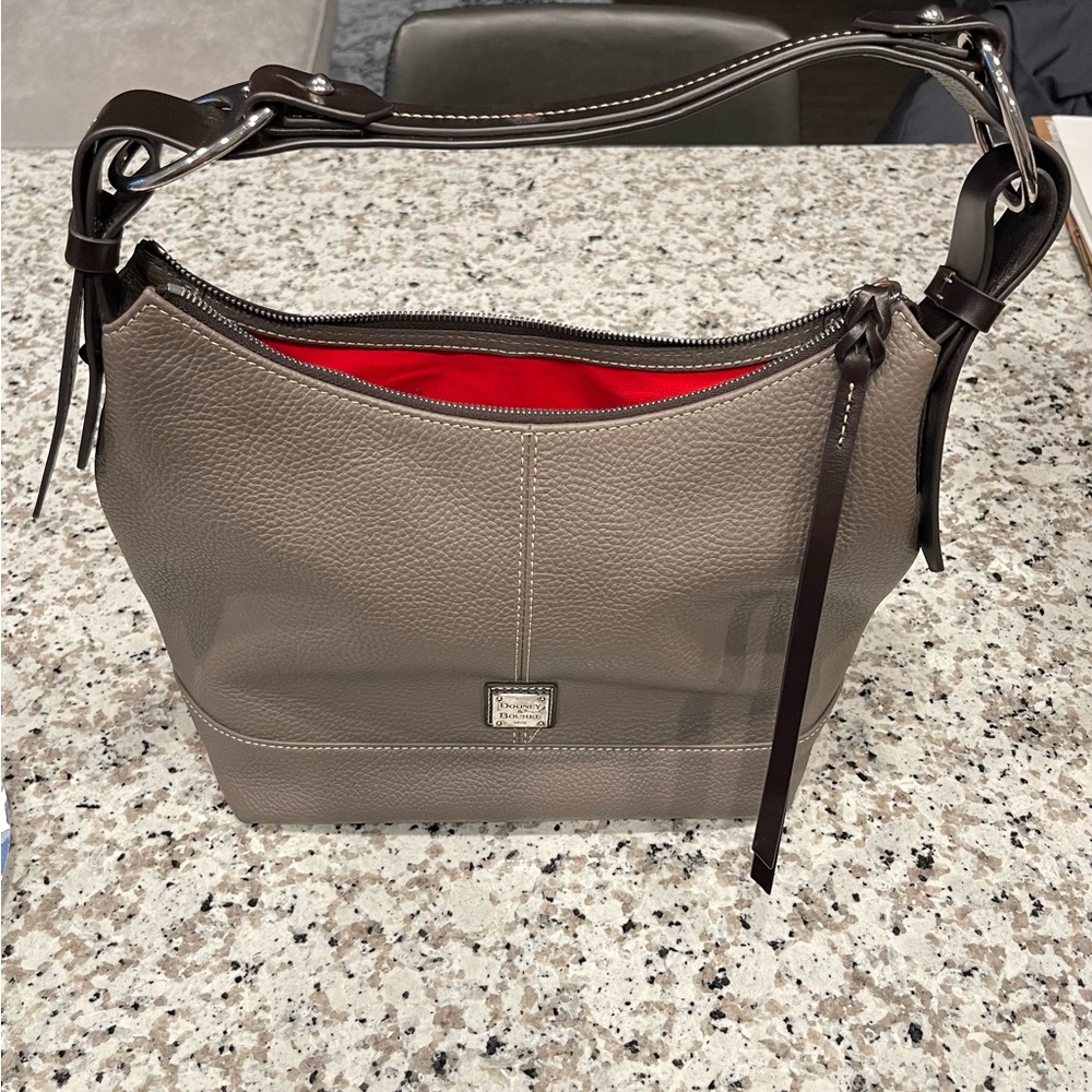 Dooney & Bourke shoulder purse